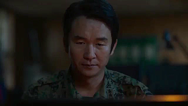 سریال همه ما مرده ایم قسمت 11...