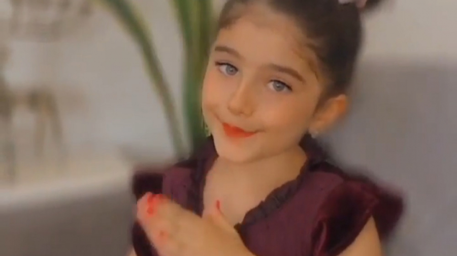 دابسمش دختر کوچولو و بامزه و ن...