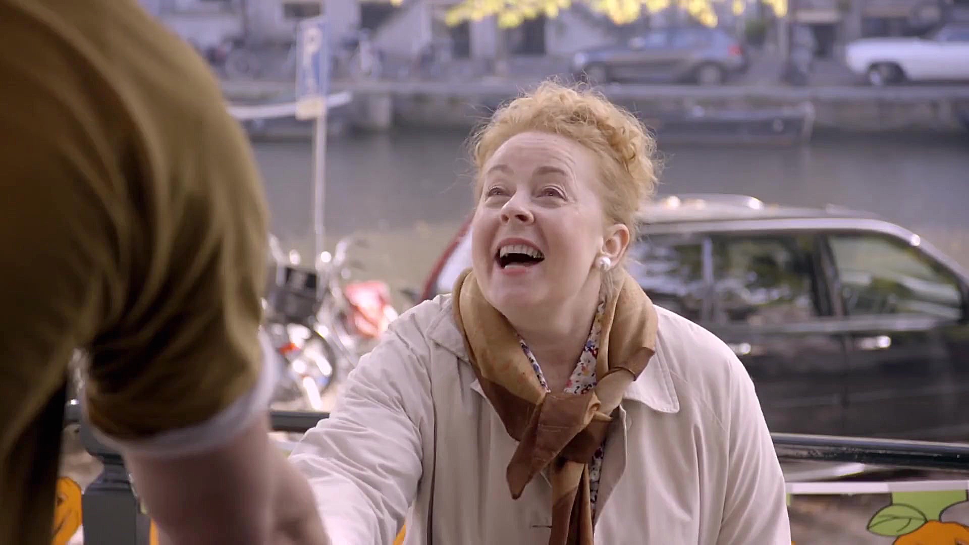 خیابان هانتر فصل ۱ قسمت ۶