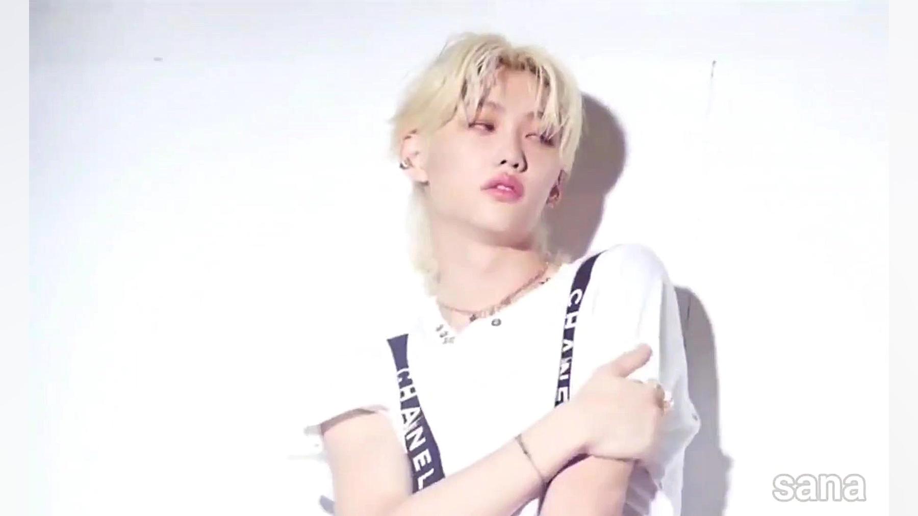 ویدیو عکس برداری از فلیکس استر...