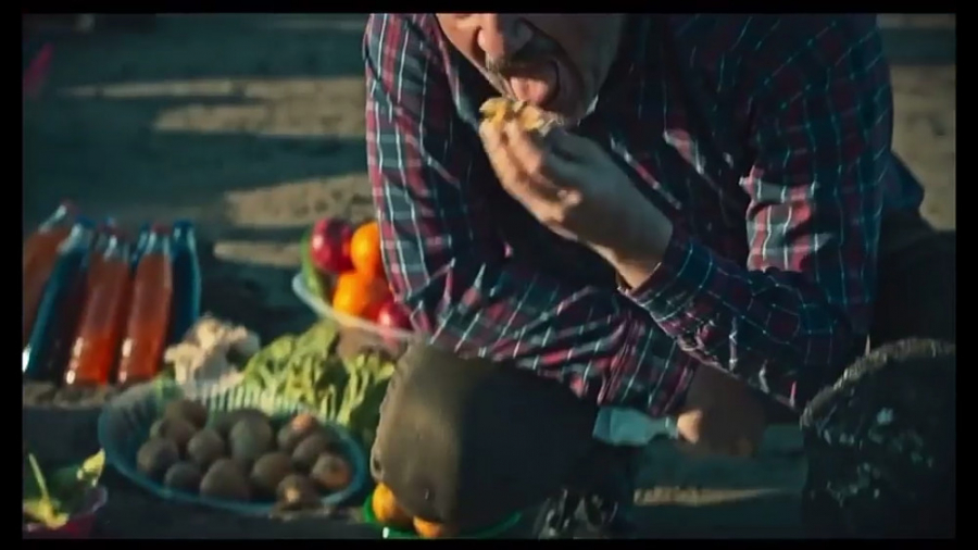 تیکه ای از قسمت ۱۱ نیسان آبی