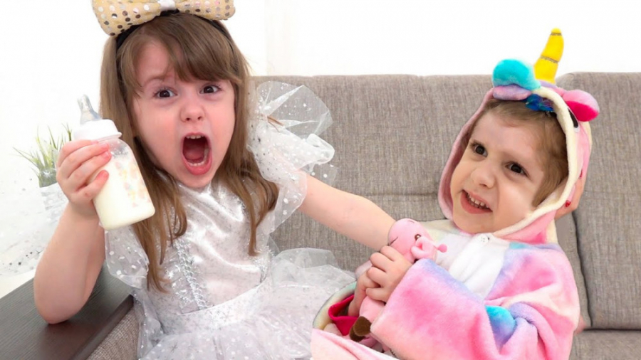 برنامه کودک دخترانه ایوا ، باز...