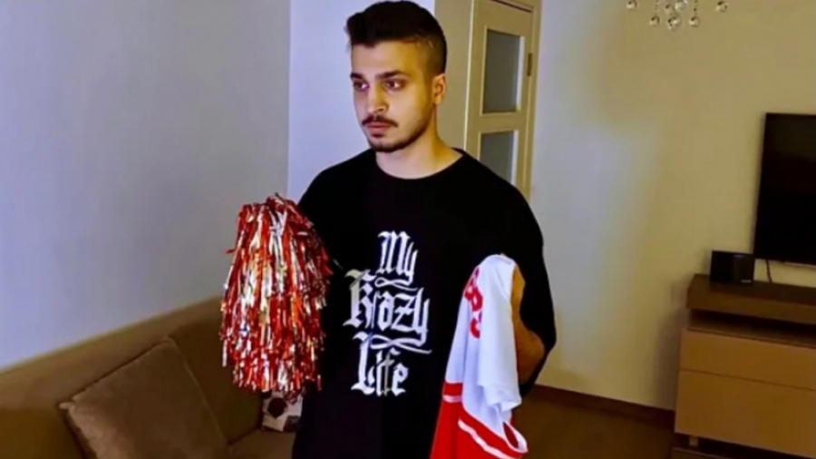 لباس چیرلیدری منو طلسم کرده .....