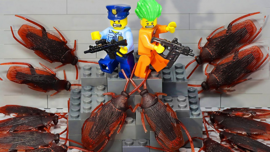 انیمیشن لگو در زندان  حمله سوس...