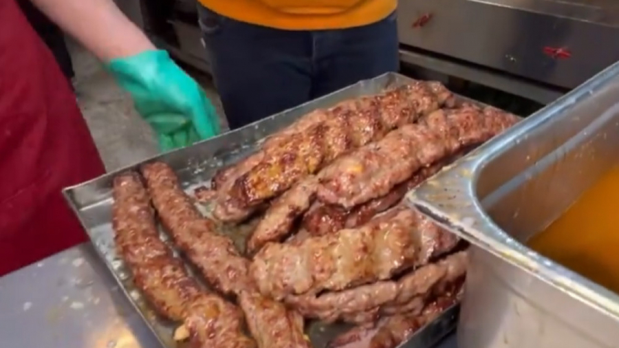 انواع جوجه کباب و کباب کوبیده...