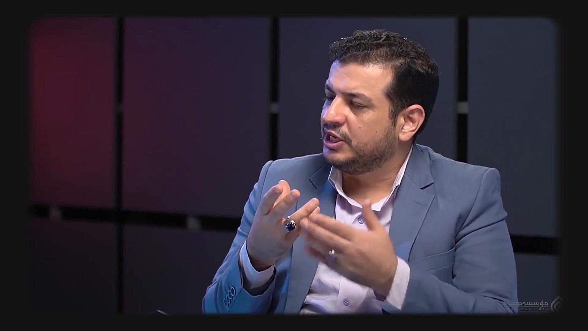 کلیپ استاد رائفی‌پور تناقضات غ...