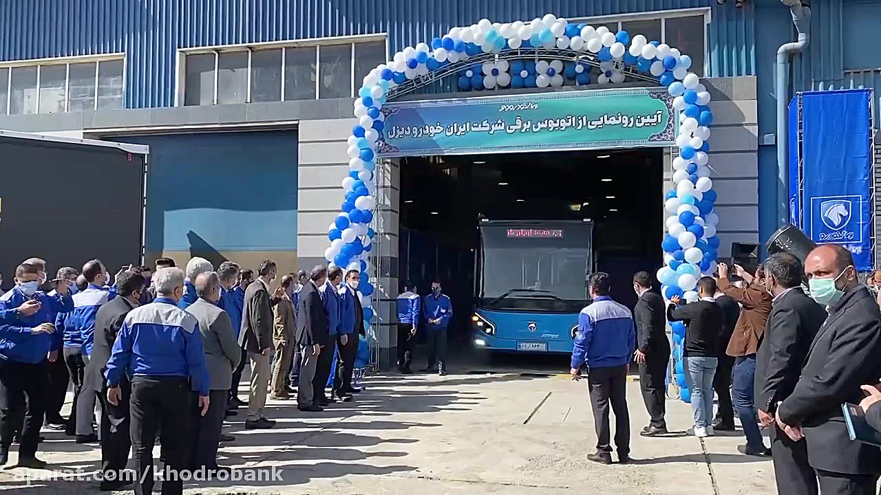 رونمایی از اتوبوس برقی ای آترو...