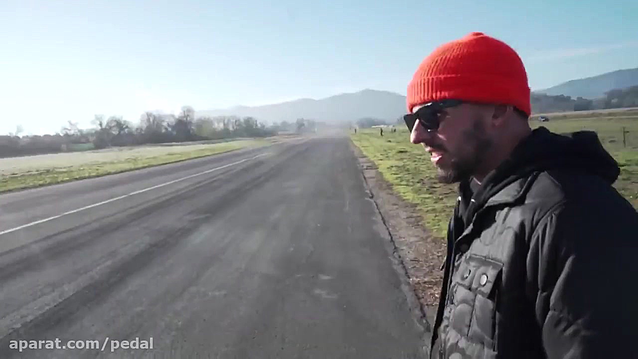 نیسان GT R در برابر تسلا مدل ا...