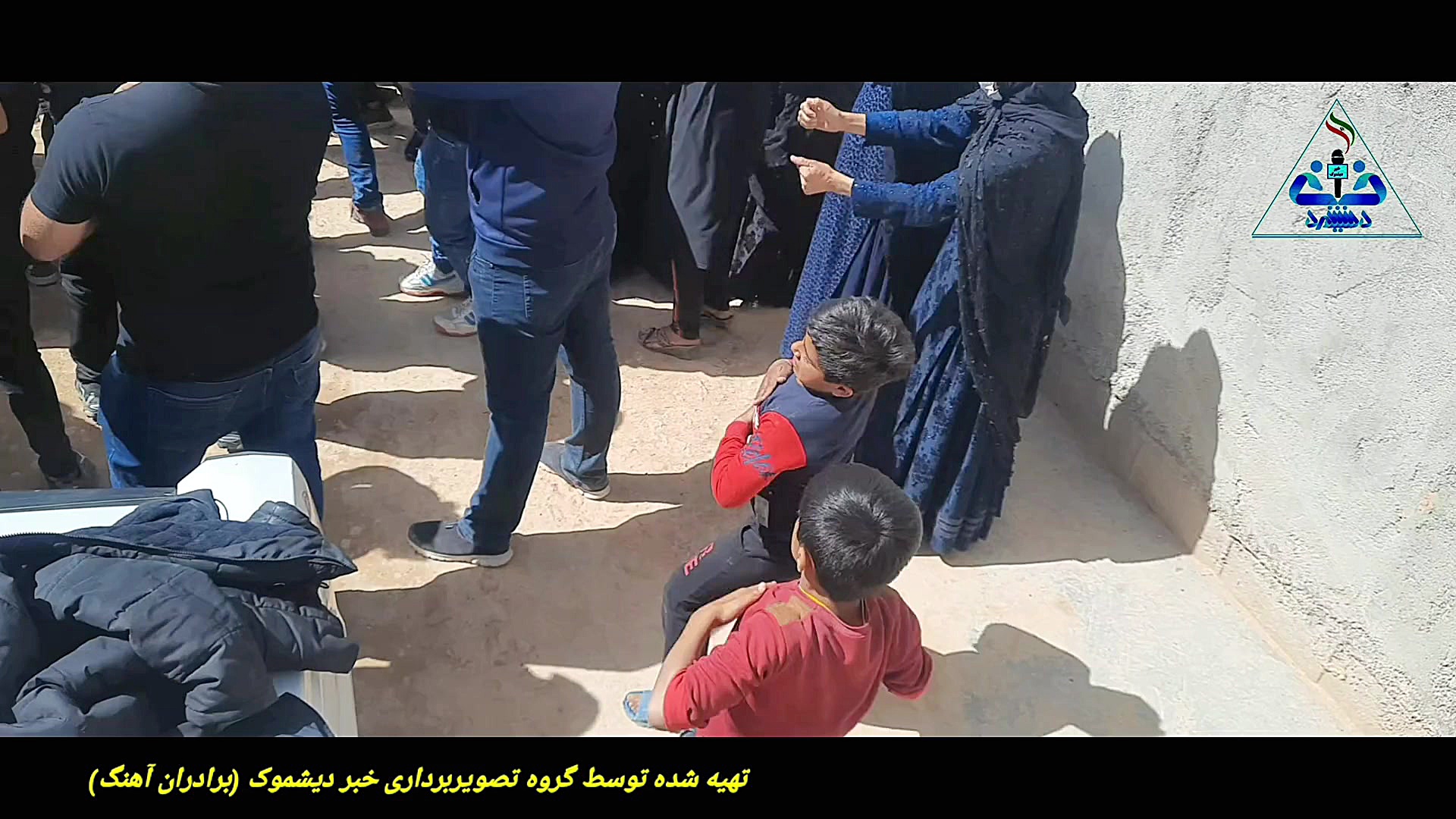 مراسم تشییع و خاکسپاری زنده یا...