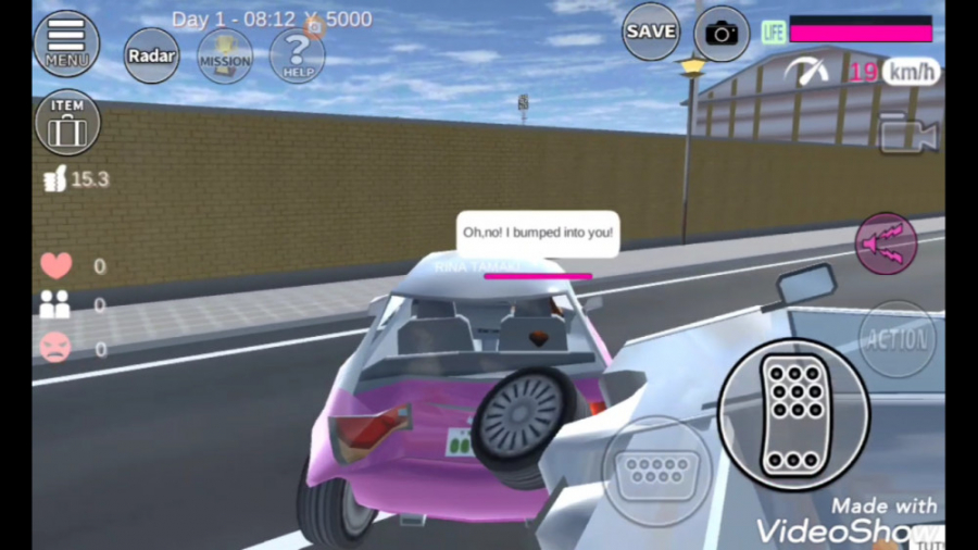 ماشین راندن در ساکورا اسکول که...