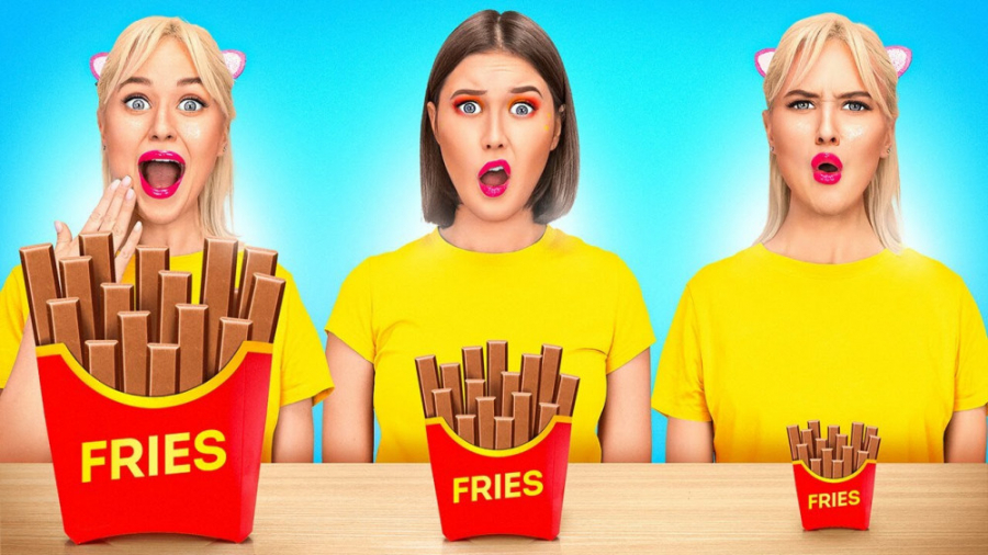 چالش خنده دار غذاهای کوچک و مت...