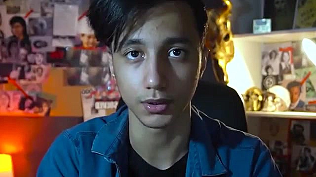 سعید والکور مرد خندان ترسناک