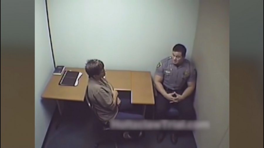 وقتی افسر پلیس آمریکا به 13 زن...