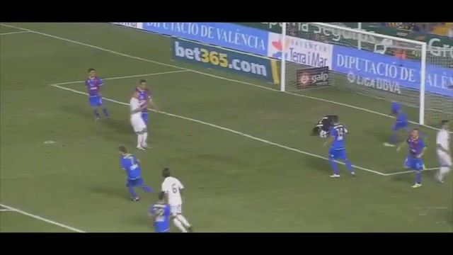 Ricardo Kaka vs Levante Away 2...