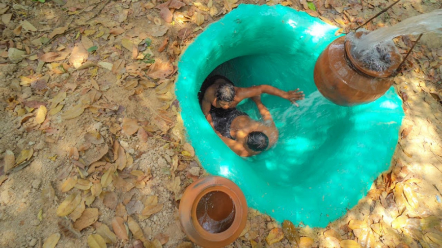 ساخت معبد زیرزمینی با سرسره آب...