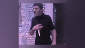 اصغر پلنگ،لیوان