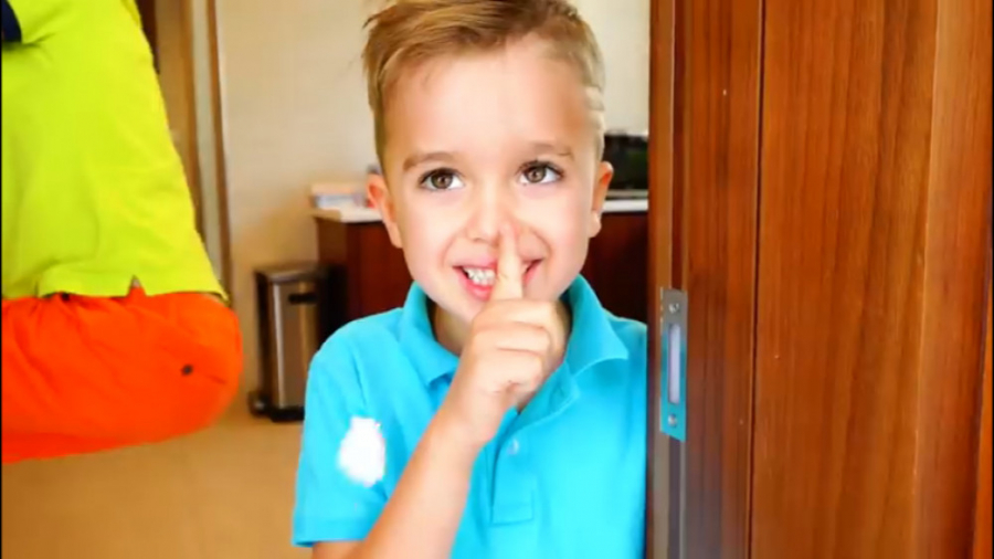 ولاد و نیکی با ماشین&zwnj;های...