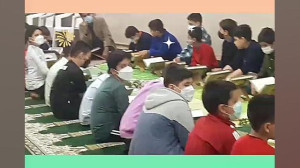 ایمان قمری رهنما در محفل انس ب...