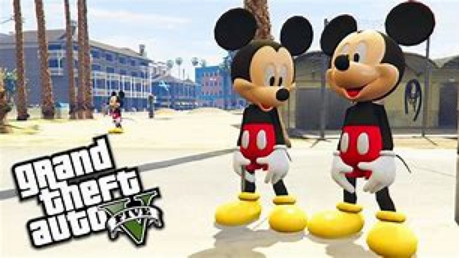 میکی موس عروسک معروف با پرش ها...