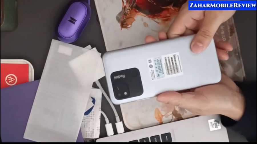 ویدیو جعبه گشایی و بررسی گوشی...