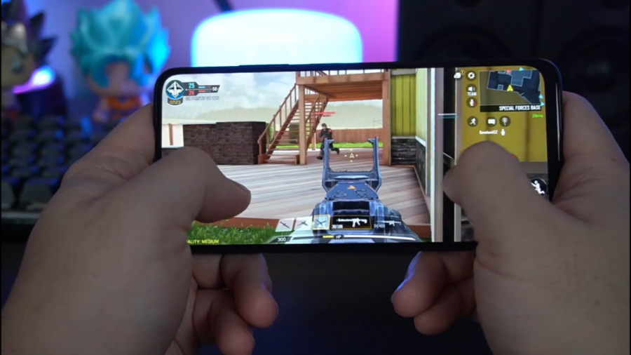 ویدیو جعبه گشایی و بررسی گوشی...