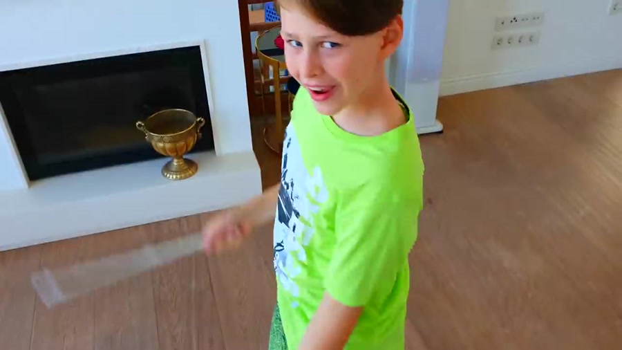 برنامه کودک آدریانا آدریانا سر...