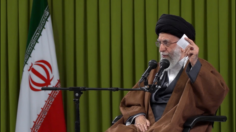 دیدار جمعی از دانشجویان با رهب...