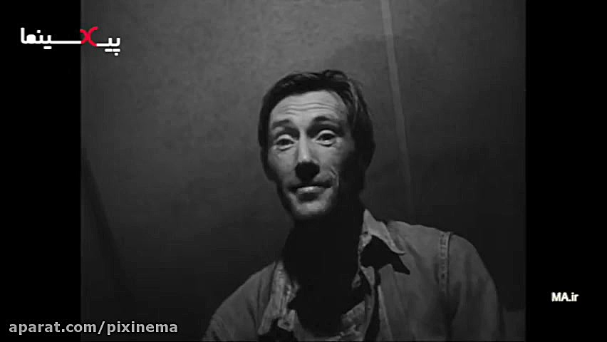 سکانس قتل کشیش توسط پلیسهای کم...