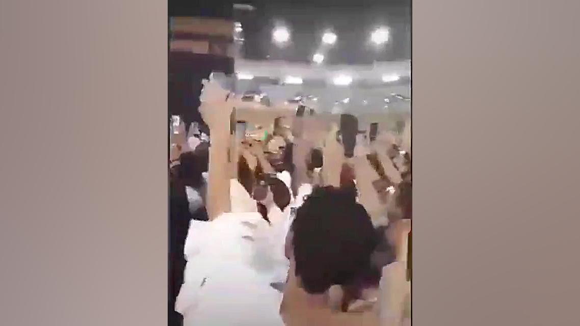 بیت الحرام صدای اذان وتلاوت قر...