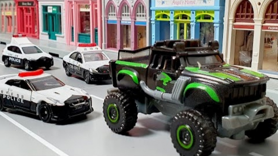 کارتون ماشین ها  تعقیب کامیون...