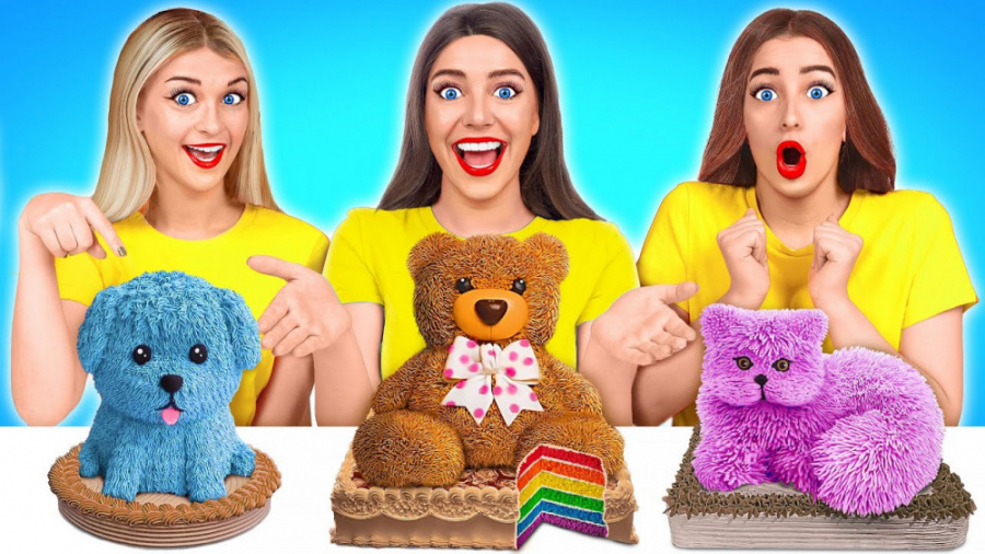 چالش خنده دار کیک خوردن در زند...