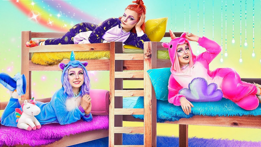 ما یک تخت دوطبقه برای تک شاخ ه...