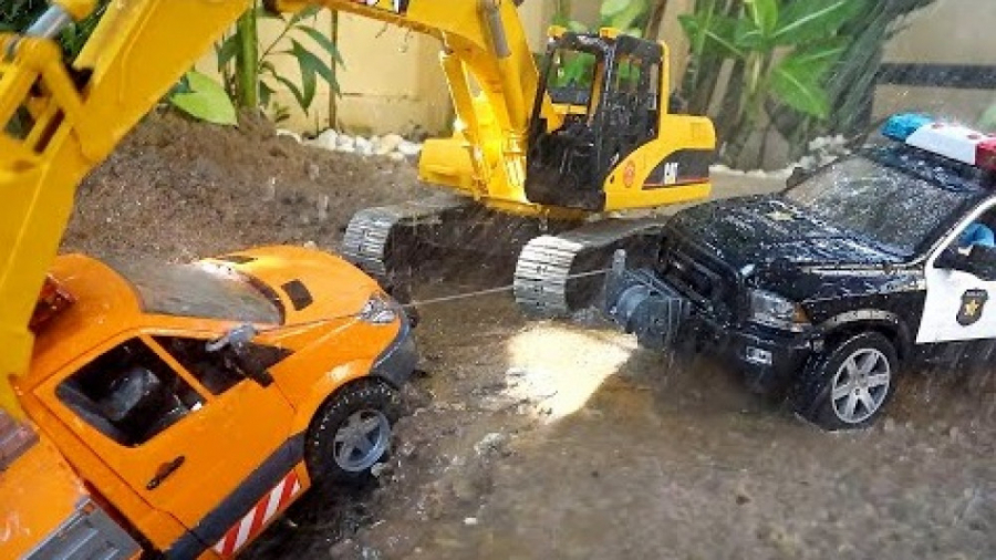 بازی با اسباب بازی ماشین بازی...