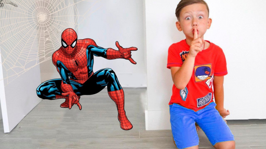 سنیا به مرد عنکبوتی تبدیل می ش...