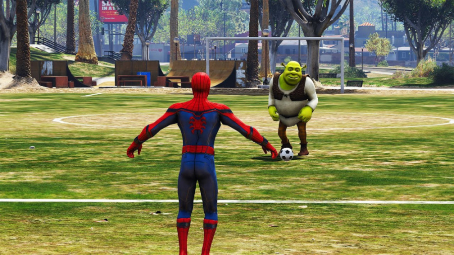 شرک و مرد عنکبوتی باهم دوست شد...