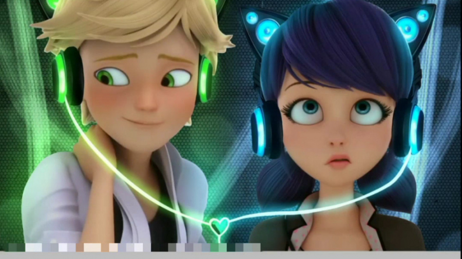 گوش دادن مرینت و آدرین به آهنگ...