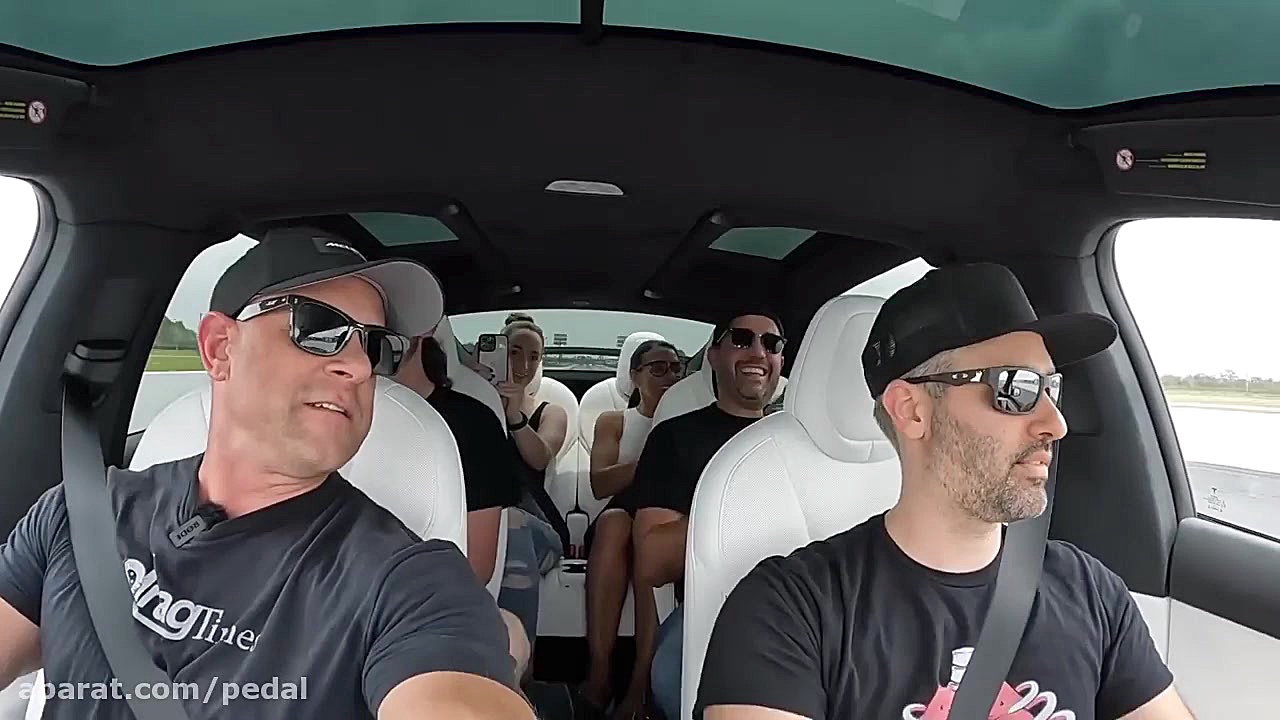 درگ تسلا مدل X پلاد با پورشه 9...