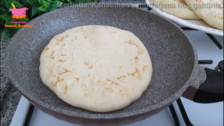 پایه بالون نرم در هنگام صبحانه...