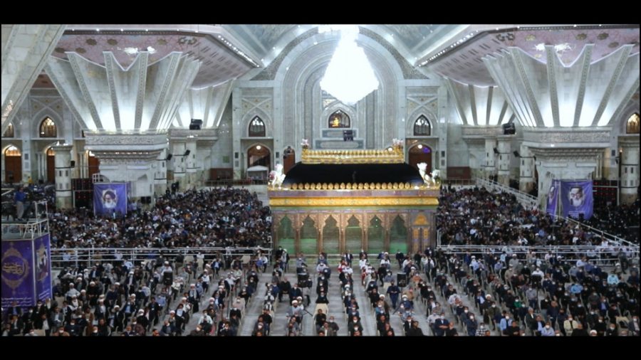 گزارش خبری | خمینی عظیم