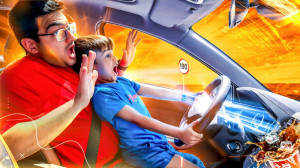 آموزش رانندگی به پسر پنج ساله...
