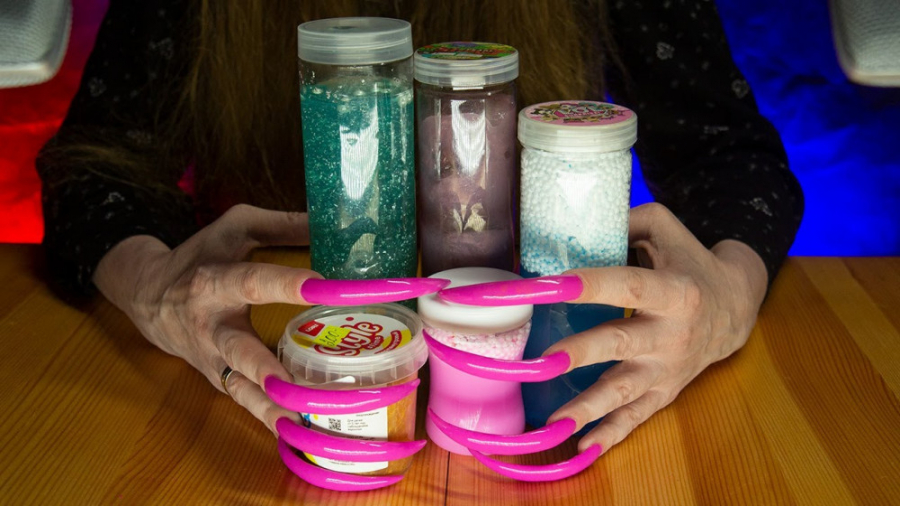 اسلایم بازی با ناخنهای بلند 6