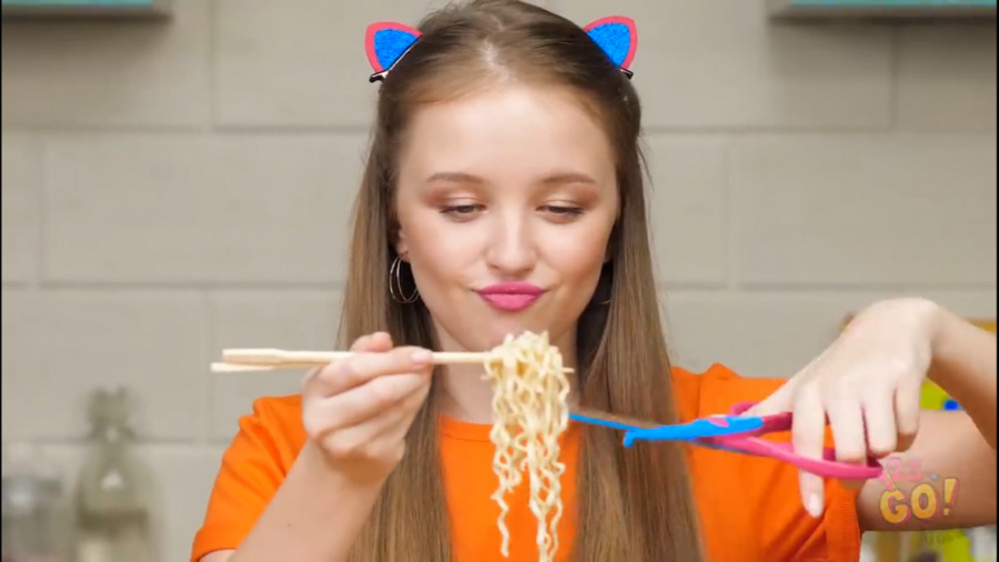 چالش غذاخوری بانوان || نابغه و...