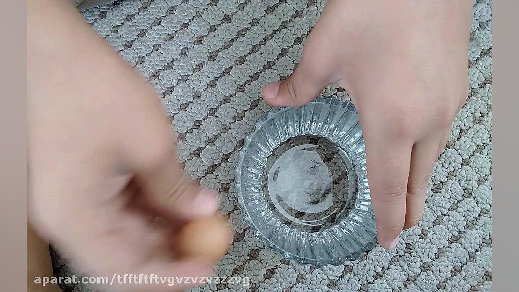 کوچک ترین تخم مرغ مزرعه ی ما