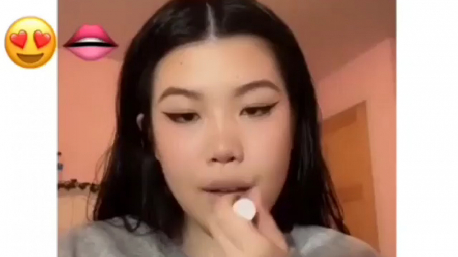 دیگه رژ لب نمیزنی!