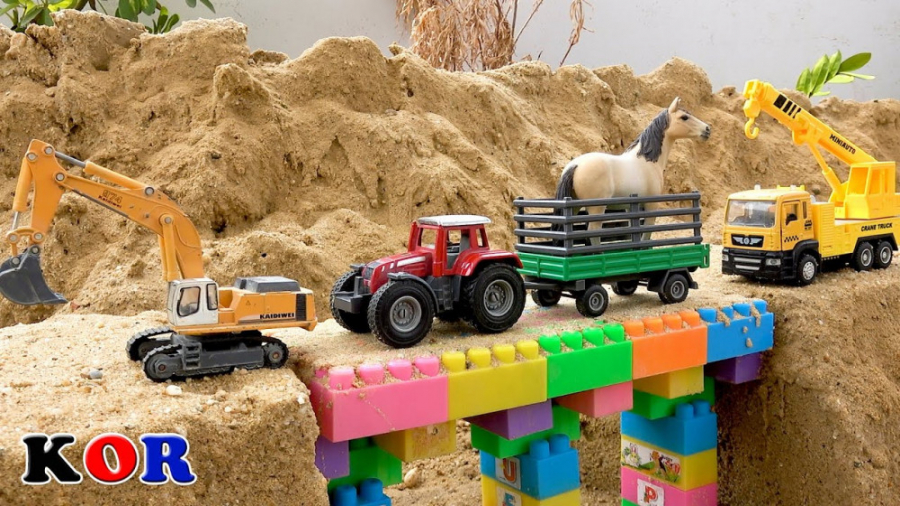 ماشین اسباب بازی  تراکتور بیل...