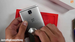 فیلم آزمایش مقاومت گوشی OnePlu...