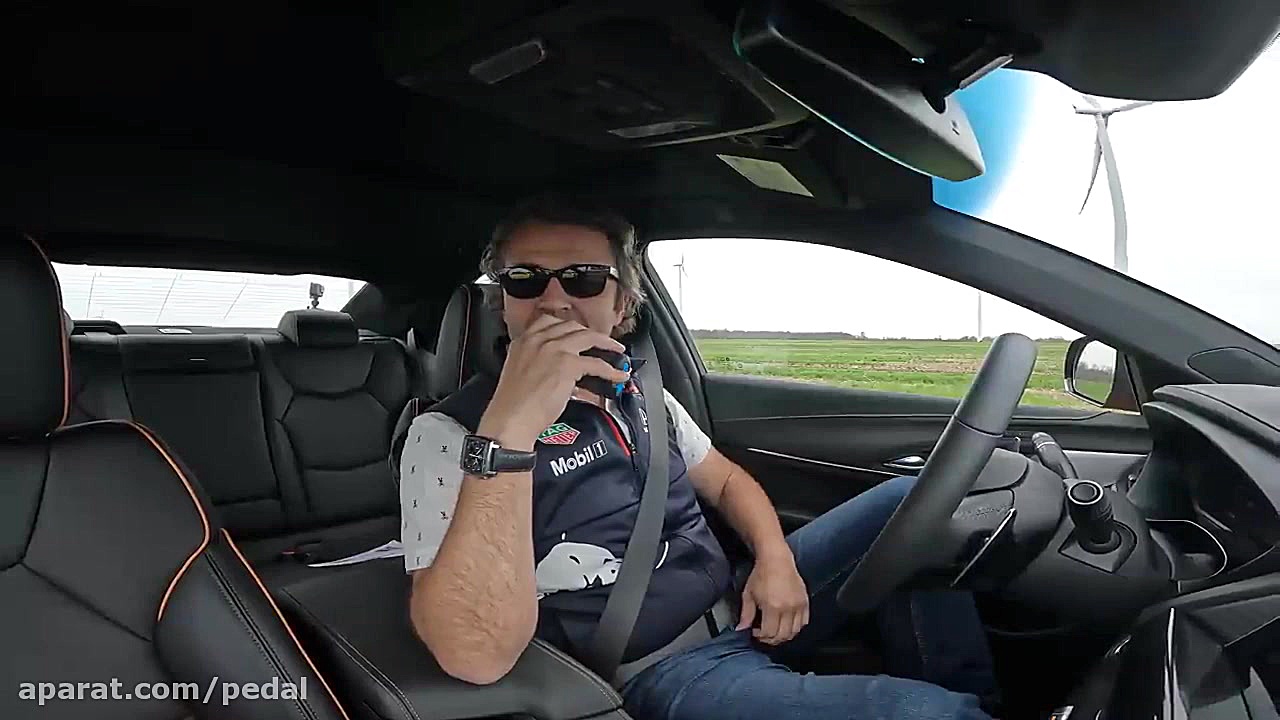 درگ کادیلاک CT4 V و مرسدس CLA3...