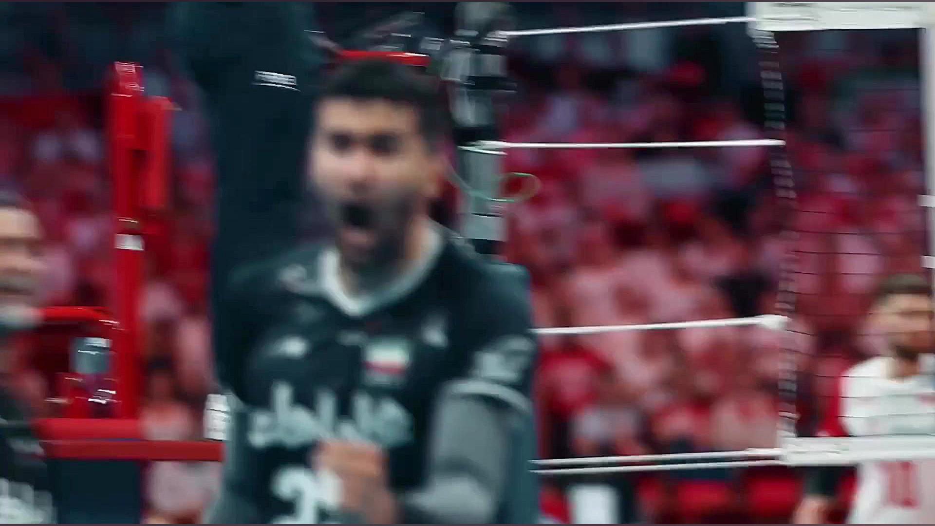 پرواز مردان والیبال ایران بر ف...