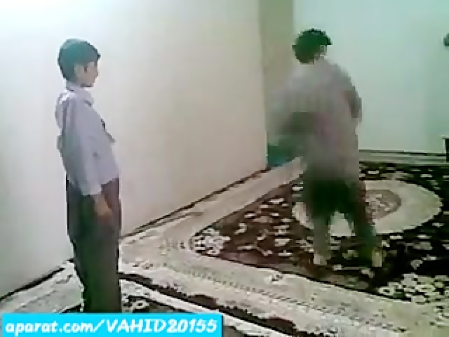 حمله با گوز خفن و خوفناک کلیپ...