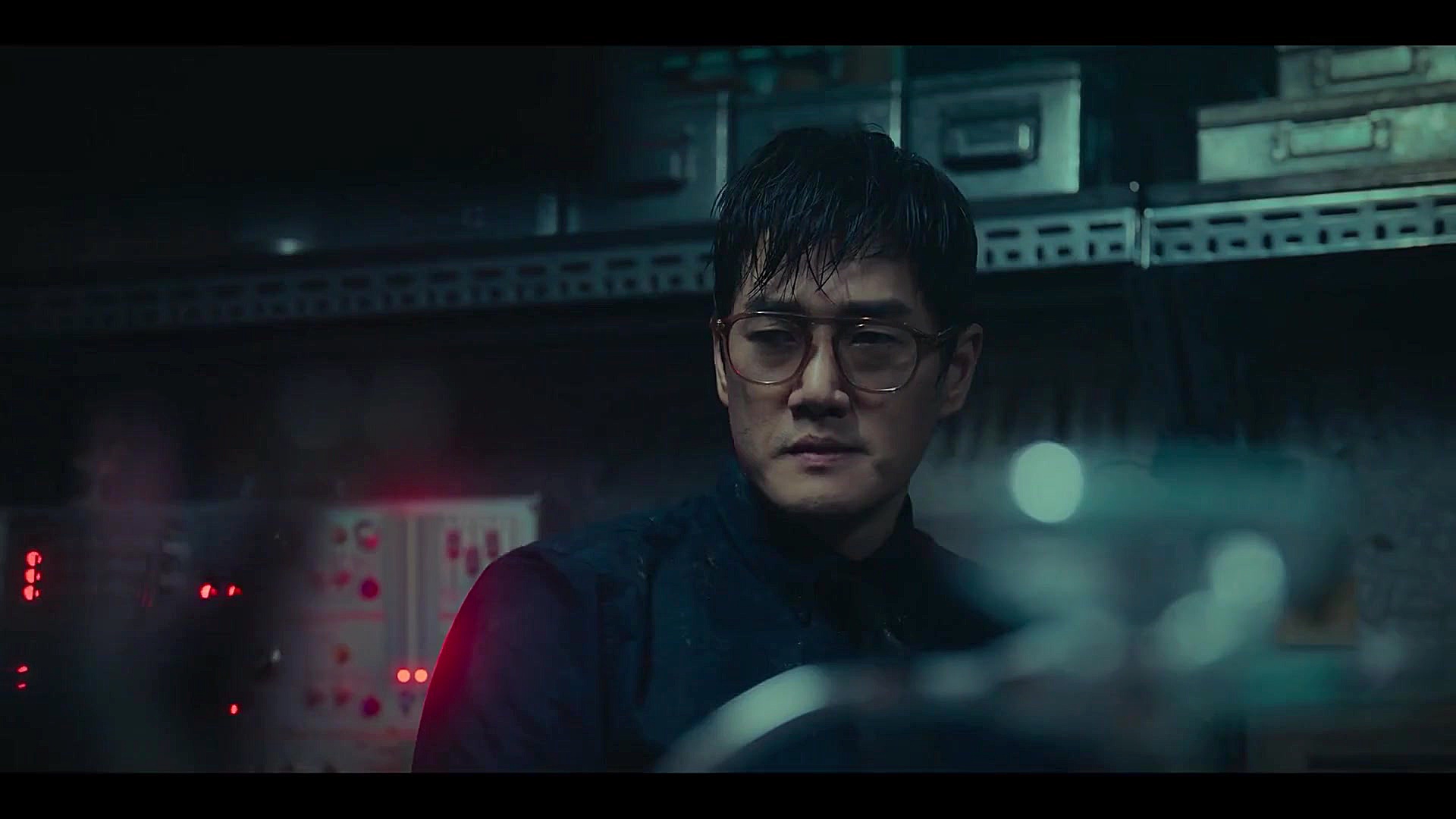 سریال خانه کاغذی کره ای  فصل 1...